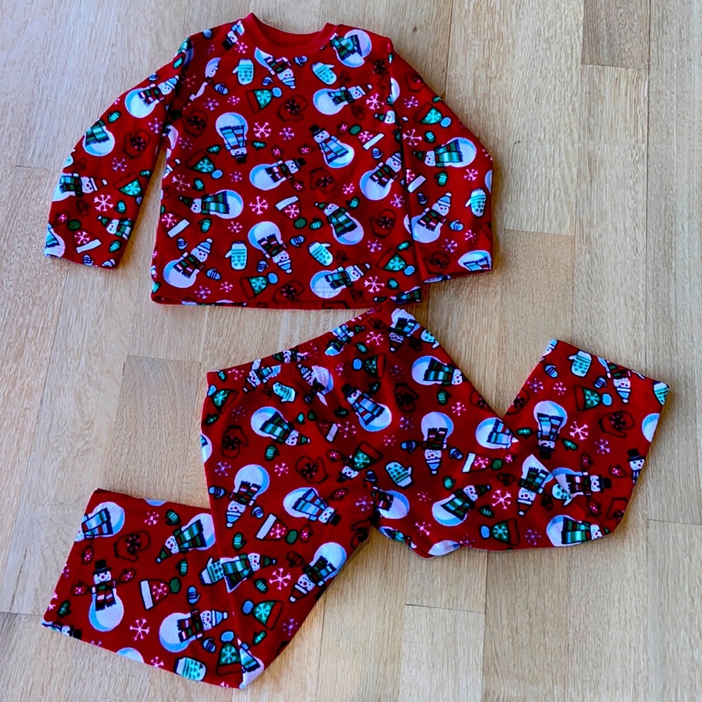 The Children’s Place Fleece Pajamas - Size 5/6